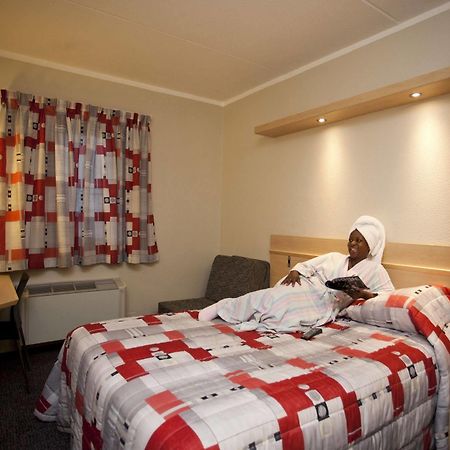 Road Lodge Carnival City Brakpan Zewnętrze zdjęcie